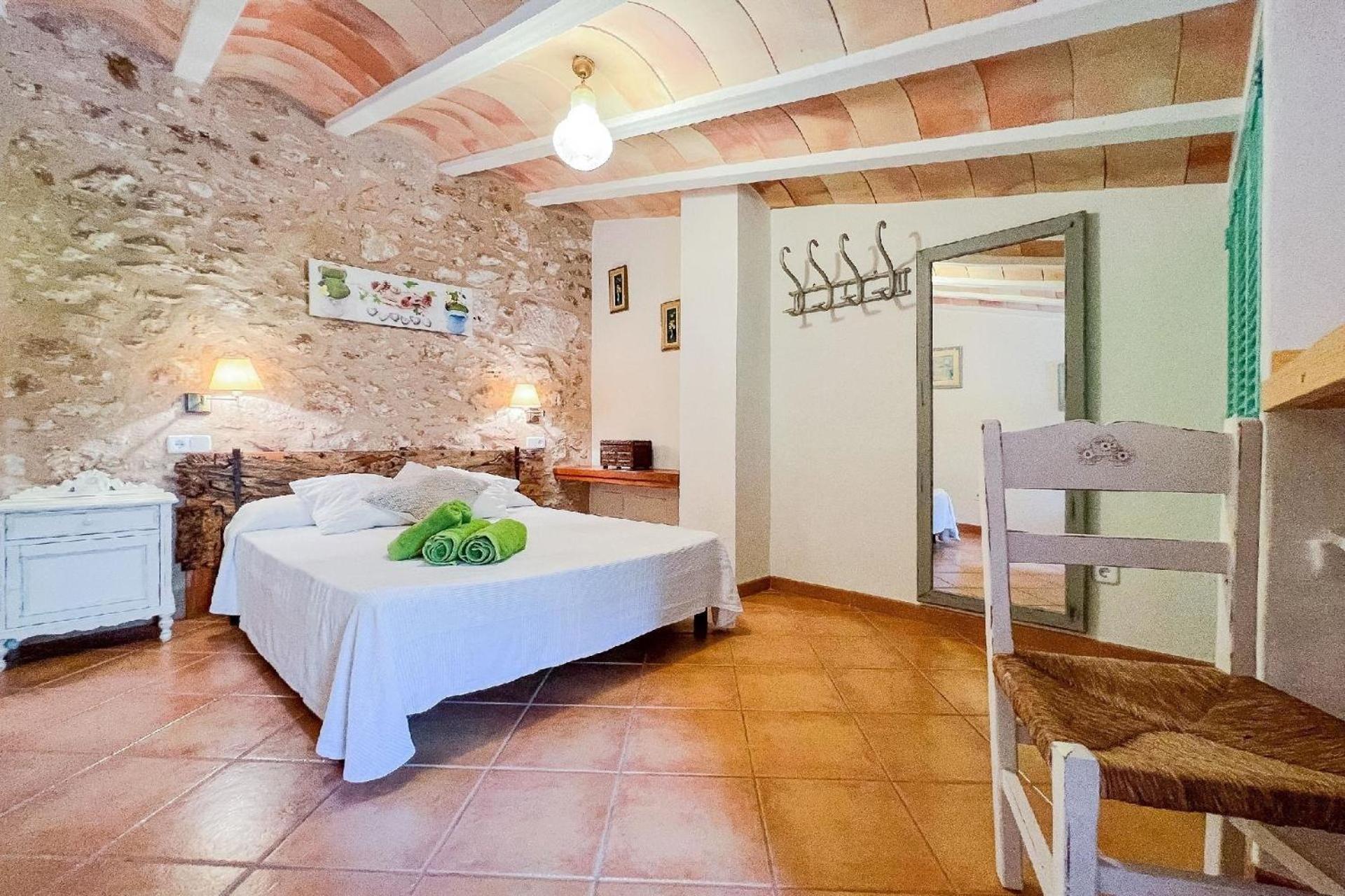Mit Privatpool Fuer 6 Personen Ca 100 M In S'horta, Balearen Mallorca S'Horta