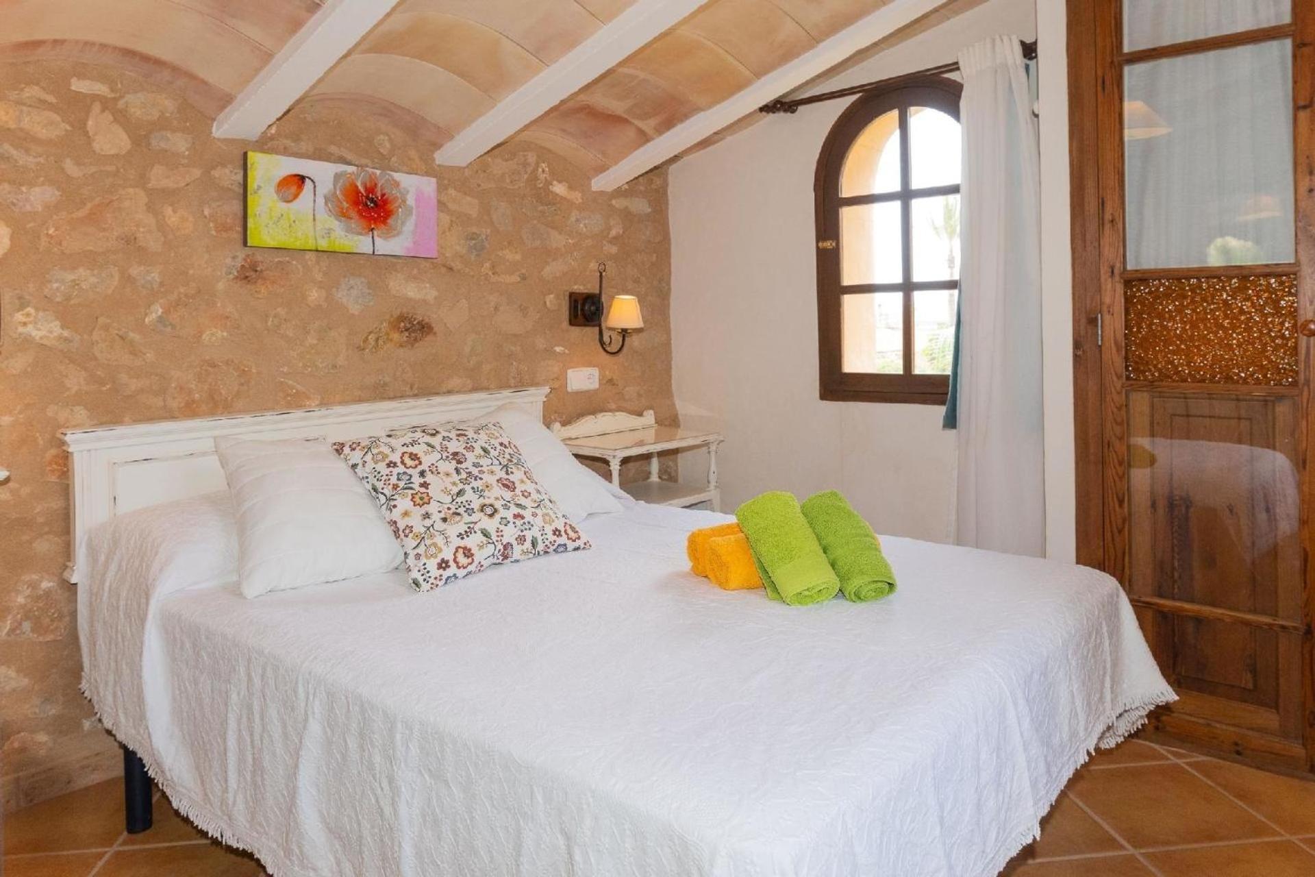 Mit Privatpool Fuer 6 Personen Ca 100 M In S'horta, Balearen Mallorca Ferienhaus S'Horta