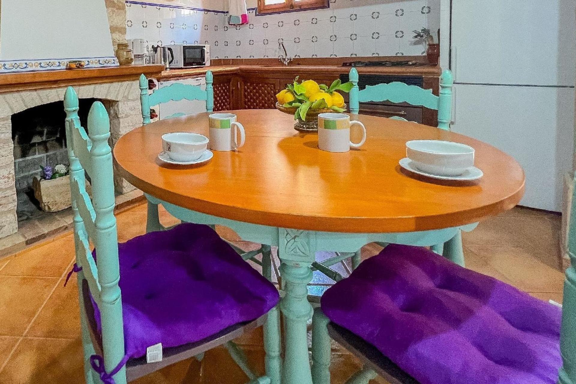 Ferienhaus Mit Privatpool Fuer 6 Personen Ca 100 M In S'horta, Balearen Mallorca *