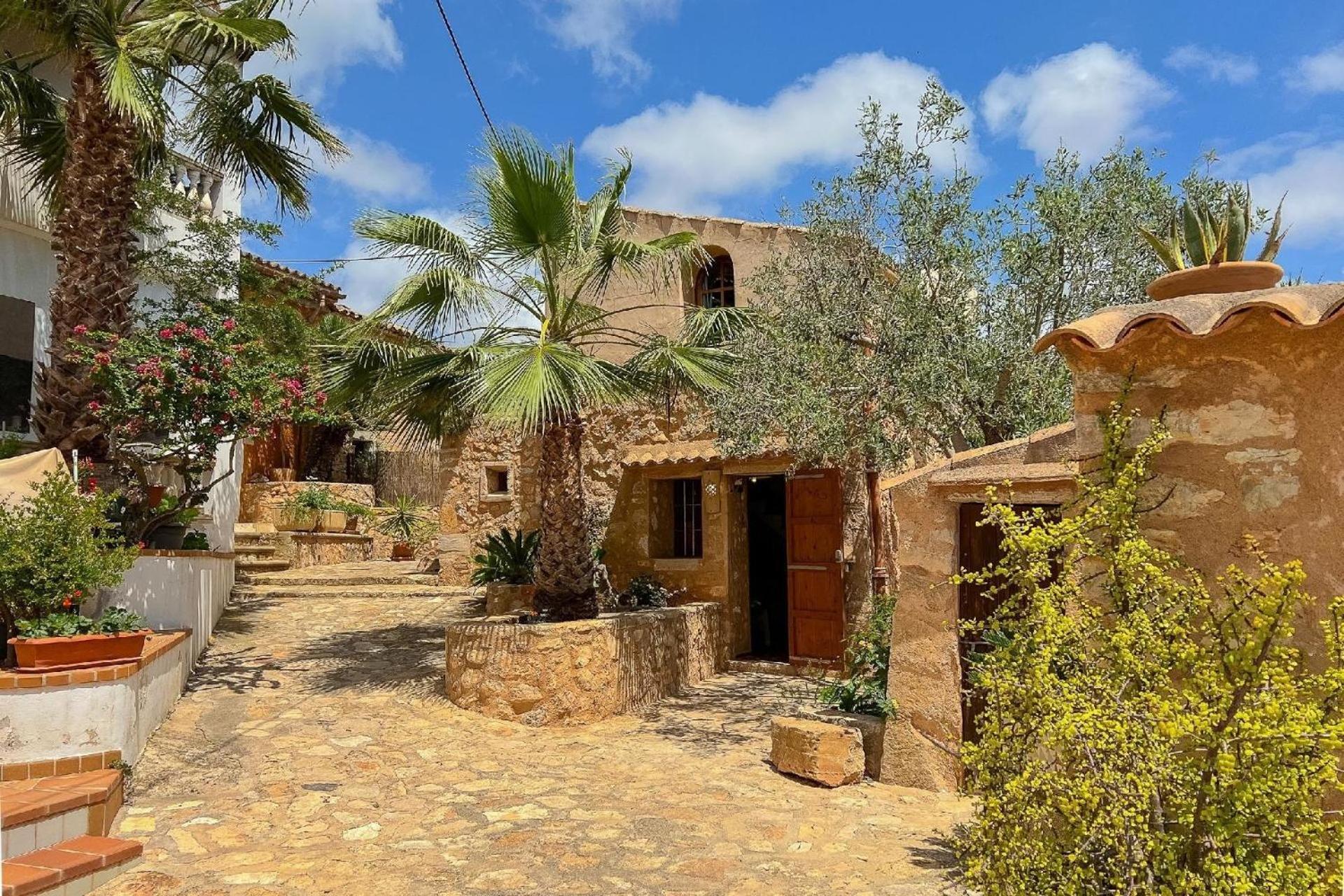 Mit Privatpool Fuer 6 Personen Ca 100 M In S'horta, Balearen Mallorca Ferienhaus S'Horta