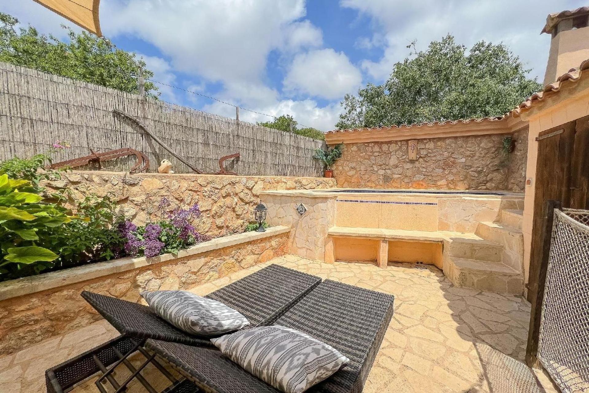 Mit Privatpool Fuer 6 Personen Ca 100 M In S'horta, Balearen Mallorca Ferienhaus *
